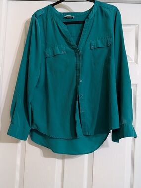 Bar III Teal Long-Sleeve Button Front Blouse